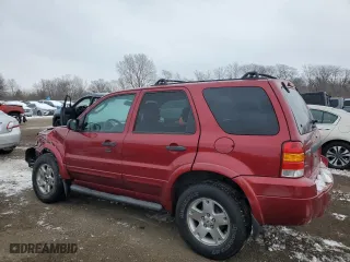 2007 Ford Escape XLT with VIN 1FMCU03167KB95618, listed as a Copart auction lot 45316575 with 173,038 mi miles and Salvage Title. Bid and sale history available at carsss.com. Image 2.