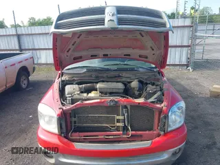 2007 Dodge 1500 SLT with VIN 1D7HU18P27S258135, listed as a IAAI auction lot 42034593 with 421,628 mi miles. Bid and sale history available at carsss.com. Image 10.