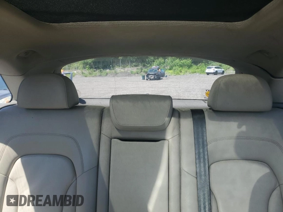 2012 Audi Q5 Premium Plus with VIN WA1LFAFP0CA051643, listed as a Copart auction lot 63647065 with 203,877 mi miles and Clean title. Bid and sale history available at DreamBid. Image 10.