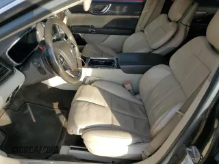 2017 Lincoln Continental Reserve with VIN 1LN6L9RP0H5628222, listed as a Copart auction lot 79513314 with 137,843 mi miles and Clean Title. Bid and sale history available at carsss.com. Image 7.