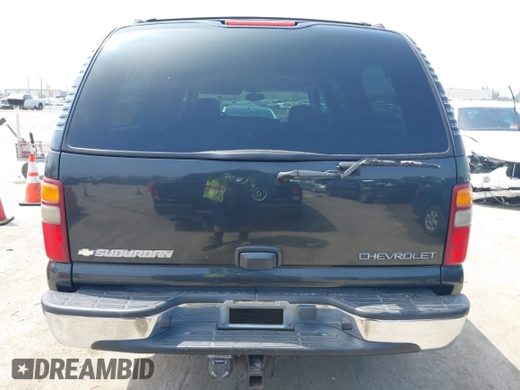 2003 Chevrolet Suburban LS with VIN 3GNEC16TX3G243519, listed as a IAAI auction lot 42451637 with 133,806 mi miles and . Bid and sale history available at DreamBid. Image 16.