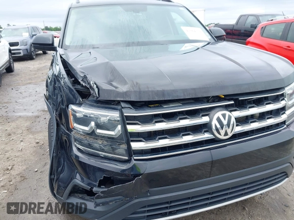2020 Volkswagen Atlas SE z VIN 1V2DP2CA4LC500273, wystawiony jako IAAI lot #42364554 z przebiegiem 133 682 mil mil oraz . Historia ofert i sprzedaży dostępna na DreamBid. Obrazek 18.