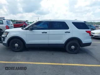 2017 Ford Police Interceptor Utility с VIN 1FM5K8AT1HGE29783, выставлен на аукционе IAAI как лот 42709912 с пробегом 146 910 миль миль и . История ставок и продаж доступна на DreamBid. Изображение 14.