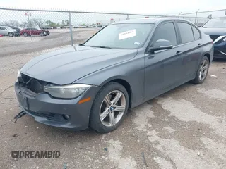 2014 BMW 3 Series 328i z VIN WBA3A5G52ENP31707, wystawiony jako IAAI lot #41944963 z przebiegiem 158 180 mil mil oraz . Historia ofert i sprzedaży dostępna na DreamBid. Obrazek 2.
