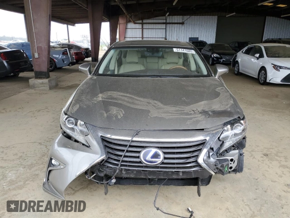 2016 Lexus ES 300h with VIN JTHBW1GG3G2117066, listed as a Copart auction lot 51141685 with 88,926 mi miles and Salvage title. Bid and sale history available at DreamBid. Image 5.