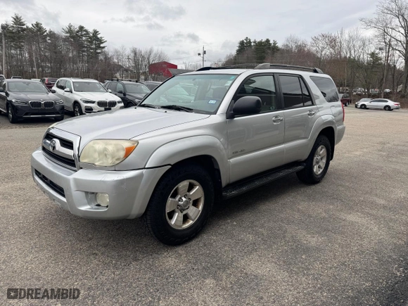 2006 Toyota 4Runner SR5 with VIN JTEBU14RX68062197, listed as a Copart auction lot 52460055 with 232,547 mi miles and Clean Title. Bid and sale history available at carsss.com. Image 2.