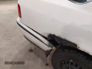 1993 Honda Accord z VIN 1HGCB7651PA022436, wystawiony jako IAAI lot #41785092 z przebiegiem Nie podano mil oraz . Historia ofert i sprzedaży dostępna na DreamBid. Obrazek 18.
