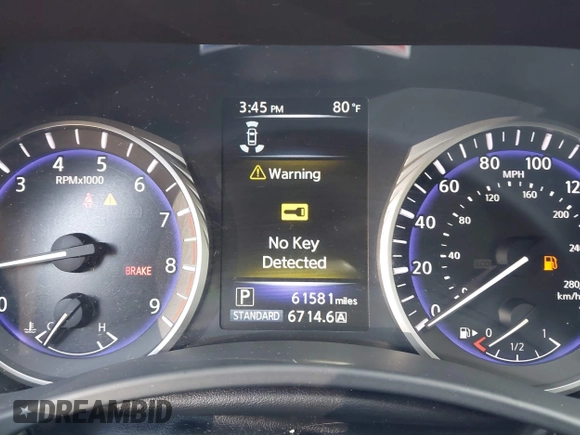 2016 Infiniti Q50 3.0t Premium with VIN JN1EV7AP4GM304093, listed as a IAAI auction lot 42021671 with 61,581 mi miles. Bid and sale history available at carsss.com. Image 7.