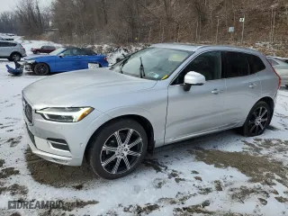 2019 Volvo XC60 Inscription with VIN LYV102RLXKB227618, listed as a Copart auction lot 89004055 with 41,981 mi miles and Salvage Title. Bid and sale history available at carsss.com. Image 1.