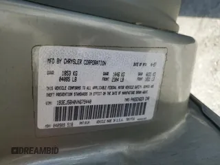 1997 Dodge Stratus z VIN 1B3EJ56H0VN679440, wystawiony jako Copart lot #71977454 z przebiegiem 83 367 mil mil oraz Tytuł czysty. Historia ofert i sprzedaży dostępna na DreamBid. Obrazek 12.