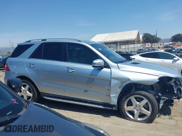 2014 Mercedes-Benz M 350 with VIN 4JGDA5JB4EA284192, listed as a IAAI auction lot 41979779 with 77,633 mi miles and . Bid and sale history available at carsss.com. Image 13.