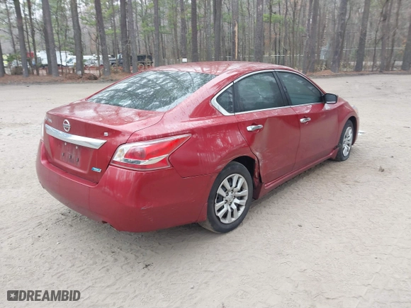 2013 Nissan Altima 2.5 SL with VIN 1N4AL3AP4DN563155, listed as a IAAI auction lot 41791305 with 184,778 mi miles. Bid and sale history available at carsss.com. Image 4.