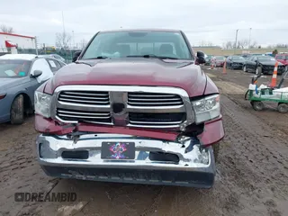 2017 Ram 1500 Big Horn z VIN 1C6RR7LG4HS738941, wystawiony jako IAAI lot #41638920 z przebiegiem 89 405 mil mil oraz . Historia ofert i sprzedaży dostępna na DreamBid. Obrazek 12.