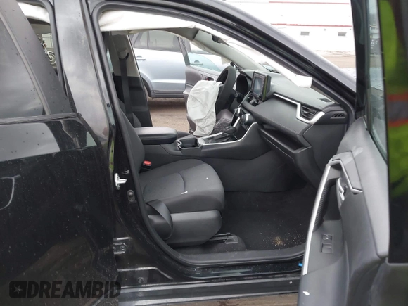 2020 Toyota RAV4 XLE with VIN 2T3P1RFV9LW117501, listed as a IAAI auction lot 42062666 with 115,228 mi miles and . Bid and sale history available at DreamBid. Image 5.