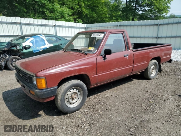 1986 Toyota Pickup с VIN JT4RN55R2G0227195, выставлен на аукционе Copart как лот 60195645 с пробегом 88 825 миль миль и Чистый • Clean title. История ставок и продаж доступна на DreamBid. Изображение 1.