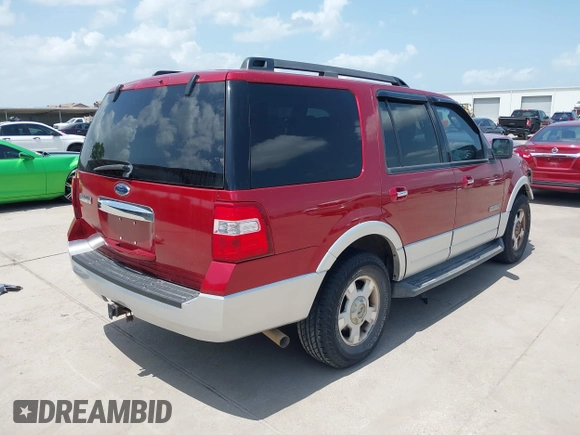 2008 Ford Expedition SSV with VIN 1FMFU15568LA51744, listed as a IAAI auction lot 42536414 with 104,637 mi miles and . Bid and sale history available at DreamBid. Image 4.