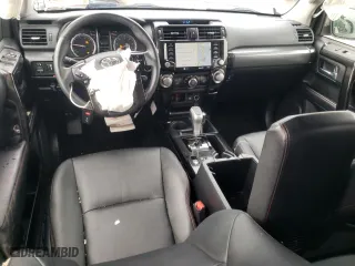 2022 Toyota 4Runner TRD Off Road Premium with VIN JTERU5JRXN6024912, listed as a Copart auction lot 45607305 with 40,644 mi miles and Salvage Title. Bid and sale history available at carsss.com. Image 8.