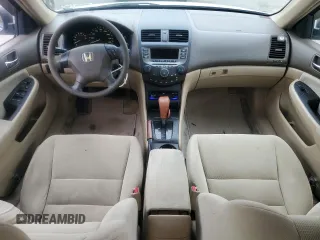 2006 Honda Accord LX with VIN 1HGCM56446A161108, listed as a Copart auction lot 58618095 with 202,573 mi miles and Clean title. Bid and sale history available at DreamBid. Image 8.