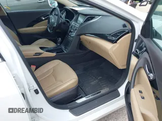 2016 Hyundai Azera Limited z VIN KMHFH4JG6GA547389, wystawiony jako IAAI lot #42374403 z przebiegiem 164 843 mil mil oraz . Historia ofert i sprzedaży dostępna na DreamBid. Obrazek 5.