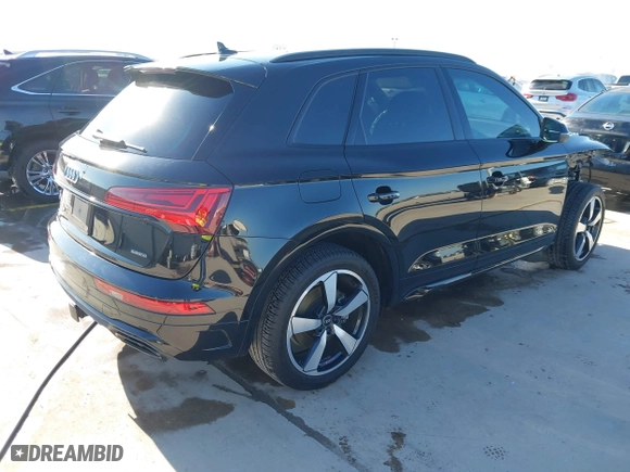 2022 Audi Q5 S line Premium Plus with VIN WA1EAAFY1N2121311, listed as a IAAI auction lot 41389178 with 45,326 mi miles. Bid and sale history available at carsss.com. Image 4.