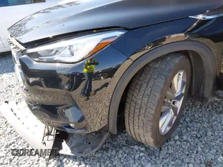 2021 Infiniti QX50 Luxe z VIN 3PCAJ5BB4MF115477, wystawiony jako IAAI lot #42088105 z przebiegiem 49 821 mil mil oraz . Historia ofert i sprzedaży dostępna na DreamBid. Obrazek 18.