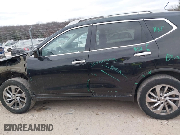 2015 Nissan Rogue SV with VIN 5N1AT2MV0FC768321, listed as a IAAI auction lot 41347423 with 138,960 mi miles. Bid and sale history available at carsss.com. Image 15.