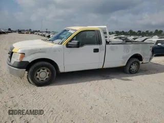 2013 Ford F-150 XL with VIN 1FTMF1CM4DKE06152, listed as a Copart auction lot 50077075 with 289,039 mi miles and Salvage Title. Bid and sale history available at carsss.com. Image 1.