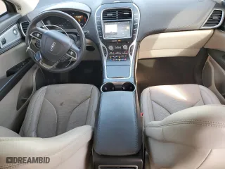 2019 Lincoln Nautilus Reserve with VIN 2LMPJ8LP0KBL28717, listed as a Copart auction lot 53848885 with 96,056 mi miles and Clean Title. Bid and sale history available at carsss.com. Image 8.