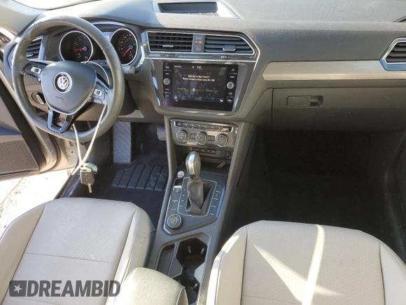 2020 Volkswagen Tiguan SE with VIN 3VV2B7AX7LM098132, listed as a Copart auction lot 48428785 with 80,514 mi miles and Salvage Title. Bid and sale history available at DreamBid. Image 8.