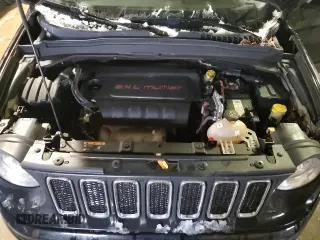 2016 Jeep Renegade Latitude with VIN ZACCJABT0GPE38996, listed as a Copart auction lot 47654595 with 119,193 mi miles and Salvage Title. Bid and sale history available at carsss.com. Image 12.