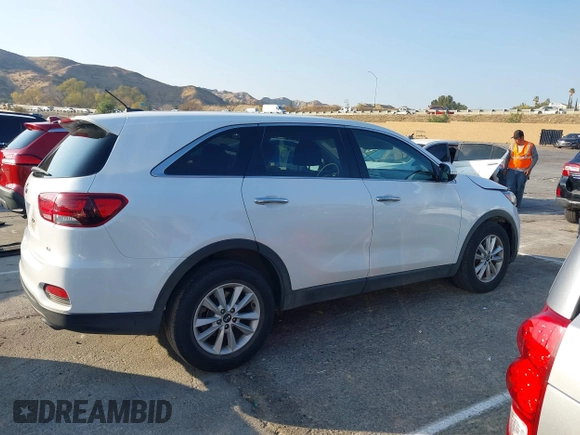 2019 Kia Sorento S V6 with VIN 5XYPG4A52KG558439, listed as a IAAI auction lot 41462127 with 73,552 mi miles. Bid and sale history available at carsss.com. Image 13.