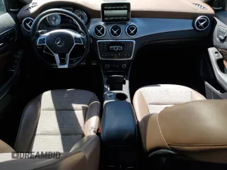 2015 Mercedes-Benz GLA 250 z VIN WDCTG4GB5FJ057444, wystawiony jako Copart lot #57113515 z przebiegiem 83 059 mil mil oraz Szkoda całkowita • Salvage title. Historia ofert i sprzedaży dostępna na DreamBid. Obrazek 8.