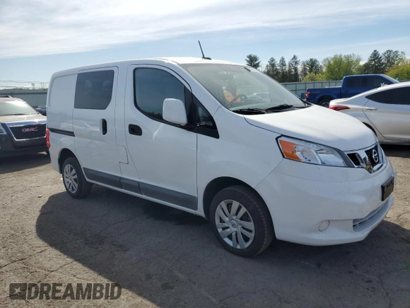 2016 Nissan NV200 S z VIN 3N6CM0KN1GK695339, wystawiony jako Copart lot #55224155 z przebiegiem 20 396 mil mil oraz Szkody całkowita. Historia ofert i sprzedaży dostępna na DreamBid. Obrazek 4.