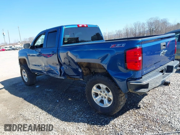 2015 Chevrolet Silverado 1500 LT with VIN 1GCRCREC1FZ308160, listed as a IAAI auction lot 41650625 with 174,936 mi miles. Bid and sale history available at carsss.com. Image 3.