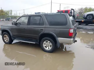 1998 Toyota 4Runner SR5 with VIN JT3HN86R1W0168185, listed as a IAAI auction lot 41936469 with 243,983 mi miles and . Bid and sale history available at DreamBid. Image 3.