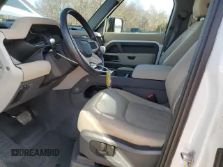 2022 Land Rover Defender SE with VIN SALEP7RU1N2091011, listed as a Copart auction lot 44146415 with 40,867 mi miles and Salvage title. Bid and sale history available at DreamBid. Image 7.