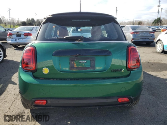 2023 MINI Hardtop Cooper SE with VIN WMW13DJ02P2T05559, listed as a Copart auction lot 47668075 with Not provided miles and Salvage title. Bid and sale history available at DreamBid. Image 6.
