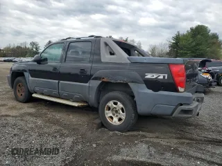 2003 Chevrolet Avalanche with VIN 3GNEK13T83G347238, listed as a Copart auction lot 53106335 with 264,782 mi miles and Clean Title. Bid and sale history available at carsss.com. Image 2.