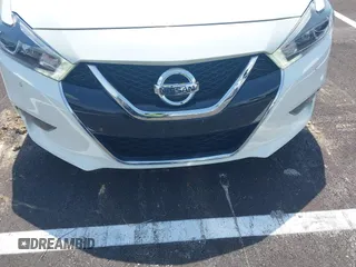2018 Nissan Maxima SV z VIN 1N4AA6AP8JC375978, wystawiony jako IAAI lot #42115071 z przebiegiem 136 887 mil mil oraz . Historia ofert i sprzedaży dostępna na DreamBid. Obrazek 6.