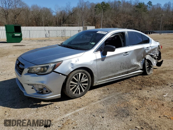2019 Subaru Legacy z VIN 4S3BNAB68K3026350, wystawiony jako Copart lot #47042035 z przebiegiem 181 752 mil mil oraz Szkoda całkowita • Salvage title. Historia ofert i sprzedaży dostępna na DreamBid. Obrazek 1.