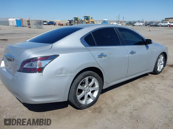2014 Nissan Maxima S z VIN 1N4AA5APXEC450907, wystawiony jako IAAI lot #41998184 z przebiegiem 186 314 mil mil oraz . Historia ofert i sprzedaży dostępna na DreamBid. Obrazek 4.