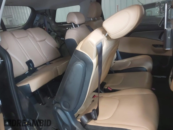 2022 Kia Carnival LXS with VIN KNDNB4H36N6133470, listed as a IAAI auction lot 41581467 with 46,771 mi miles. Bid and sale history available at carsss.com. Image 8.