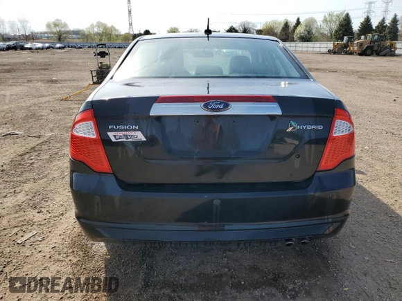 2010 Ford Fusion Hybrid с VIN 3FADP0L32AR310256, выставлен на аукционе Copart как лот 54310965 с пробегом 126 258 миль миль и Списание • Salvage title. История ставок и продаж доступна на DreamBid. Изображение 6.