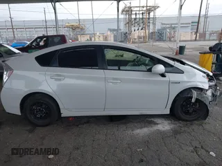 2013 Toyota Prius One with VIN JTDKN3DU0D0339436, listed as a IAAI auction lot 42077114 with 116,540 mi miles and . Bid and sale history available at DreamBid. Image 13.