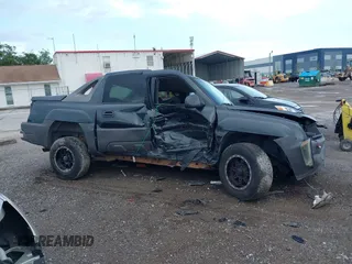 2003 Chevrolet Avalanche with VIN 3GNEC13T03G190771, listed as a IAAI auction lot 42428095 with Not provided miles and . Bid and sale history available at DreamBid. Image 13.