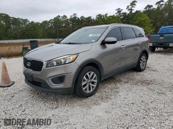2016 Kia Sorento L with VIN 5XYPG4A34GG027362, listed as a Copart auction lot 84928684 with 154,502 mi miles and Salvage Title. Bid and sale history available at DreamBid. Image 1.