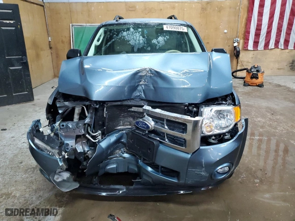 2011 Ford Escape XLT with VIN 1FMCU9DGXBKC53603, listed as a Copart auction lot 47090075 with 114,315 mi miles and Clean Title. Bid and sale history available at carsss.com. Image 5.