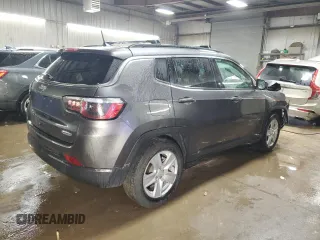 2022 Jeep Compass Latitude with VIN 3C4NJCBB1NT189125, listed as a Copart auction lot 49961065 with 39,934 mi miles and Salvage Title. Bid and sale history available at carsss.com. Image 3.