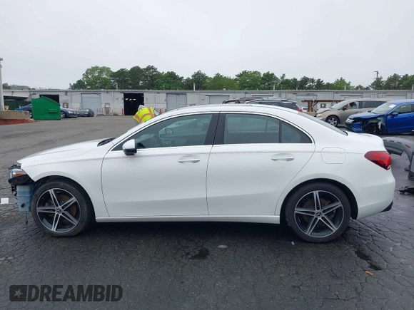 2019 Mercedes-Benz A 220 with VIN WDD3G4FB0KW035569, listed as a IAAI auction lot 42517750 with 49,249 mi miles and . Bid and sale history available at DreamBid. Image 15.
