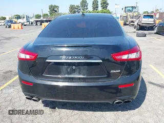 2017 Maserati Ghibli z VIN ZAM57XSA1H1224170, wystawiony jako IAAI lot #42193804 z przebiegiem 90 668 mil mil oraz . Historia ofert i sprzedaży dostępna na DreamBid. Obrazek 16.
